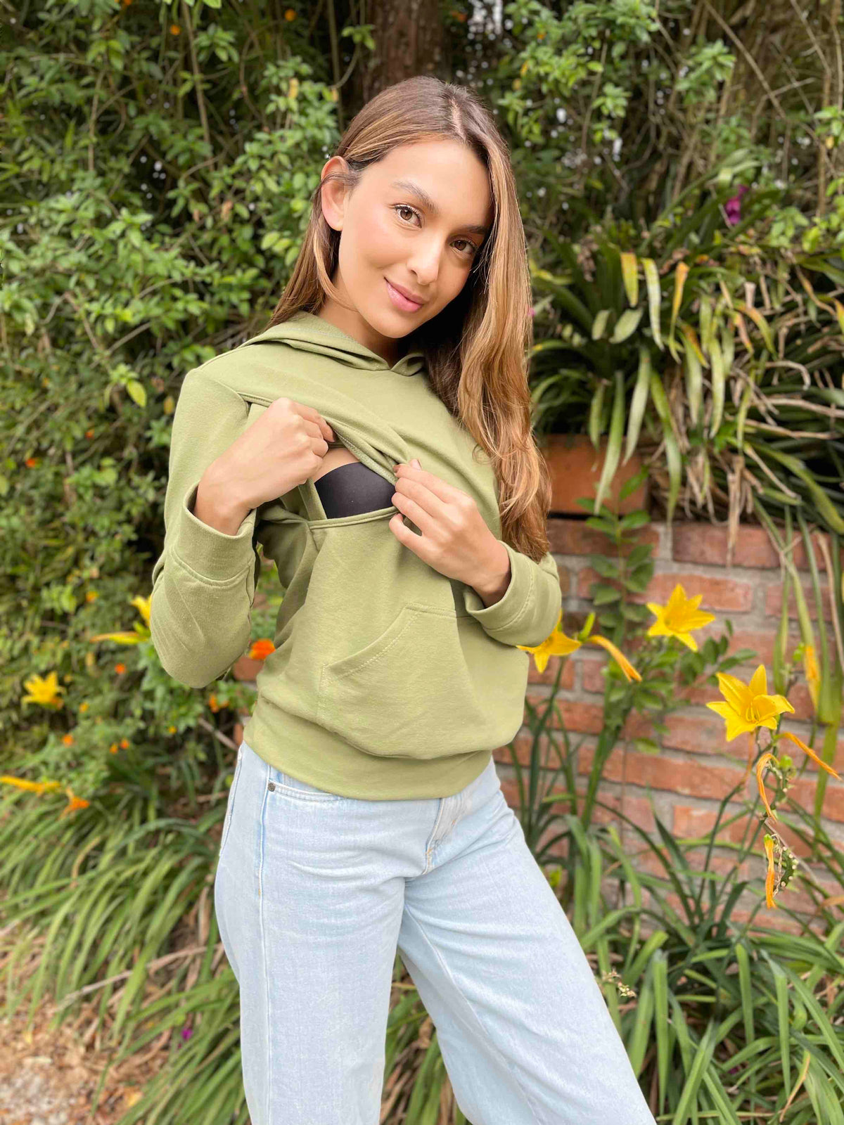 Hoodie Burda Verde Pistacho