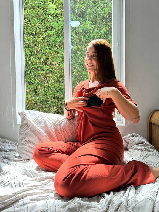 Pijama Cuello en V Tres Botones Terracota