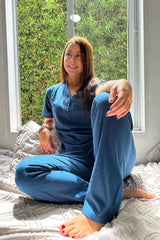 Pijama Cuello en V Tres Botones Azul Petróleo